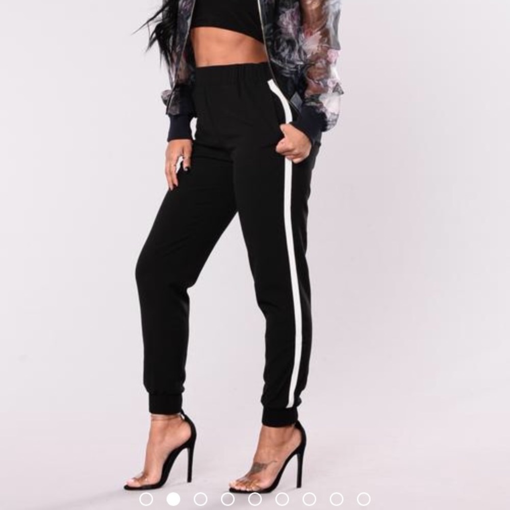 Fashion Nova Pants never used